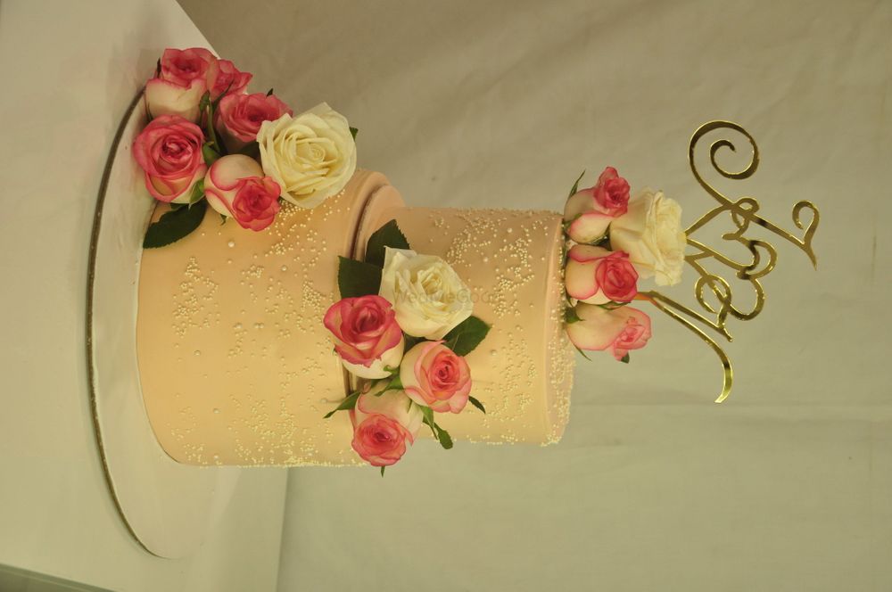 Photo From Wedding cake  - By Cake A Reuni