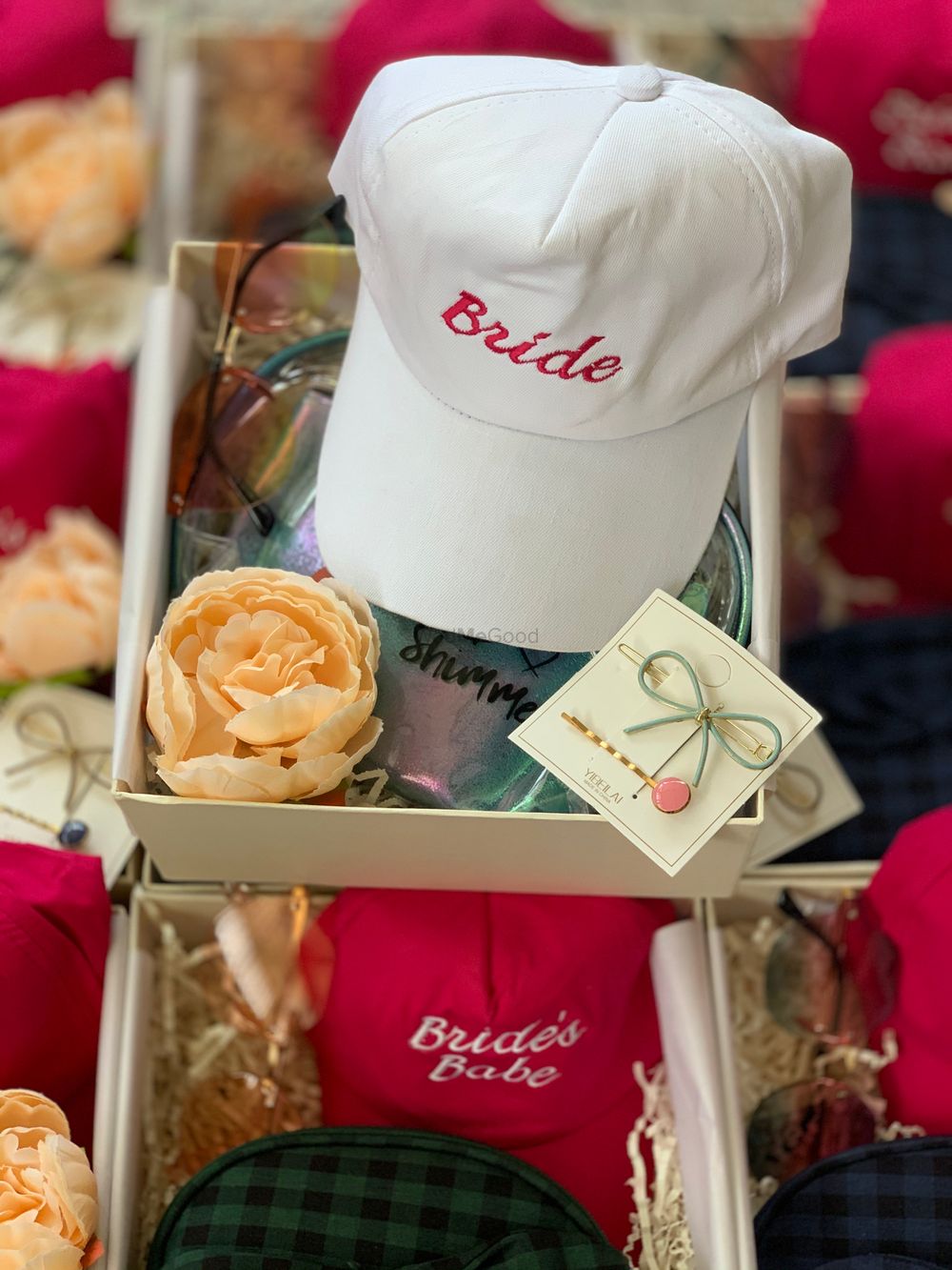 Photo From Bridesmaids & Groomsmen Gift Hampers - By Fluorescent Studios