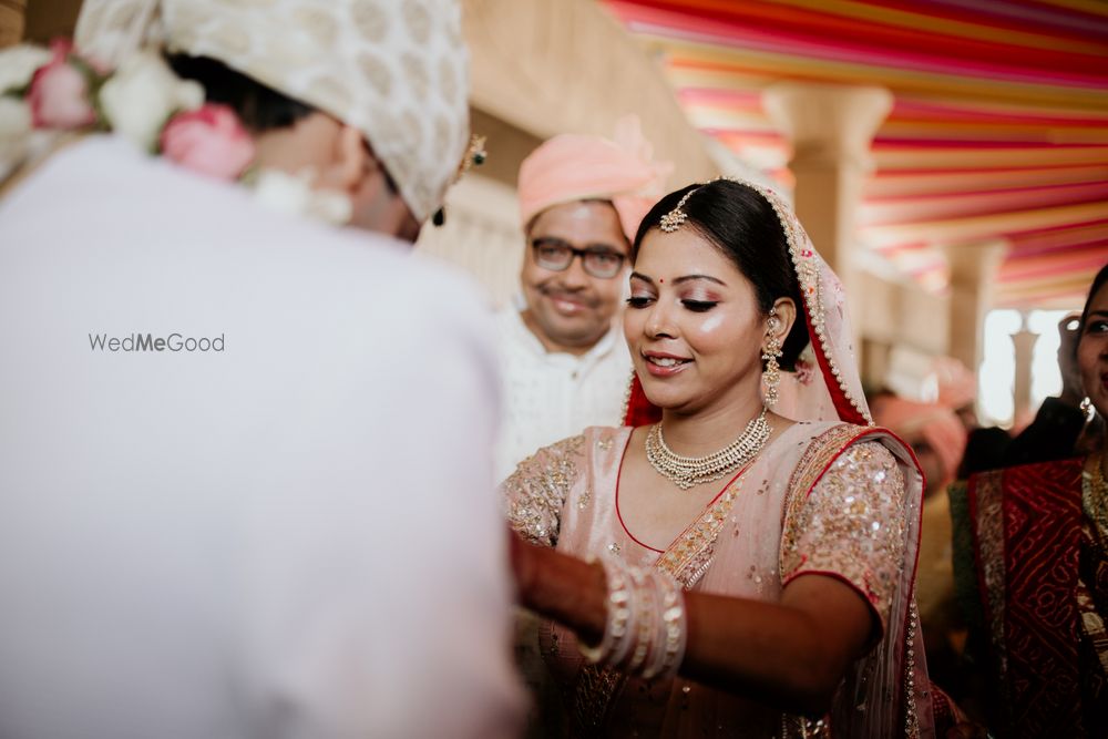 Photo From Radhika & Ujwal - By FrozenVibes by Nikhil