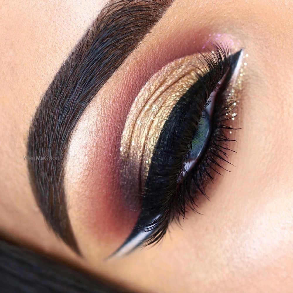 Photo From Eye Makeup - By Pooja Charvi Makeovers