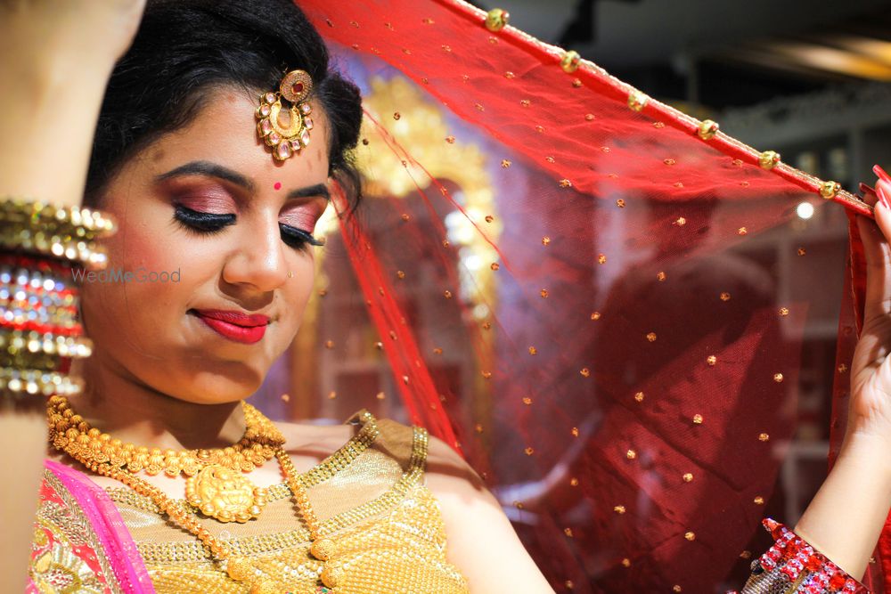 Photo From Bridal & Engagement Makeup - By Infinity Salon