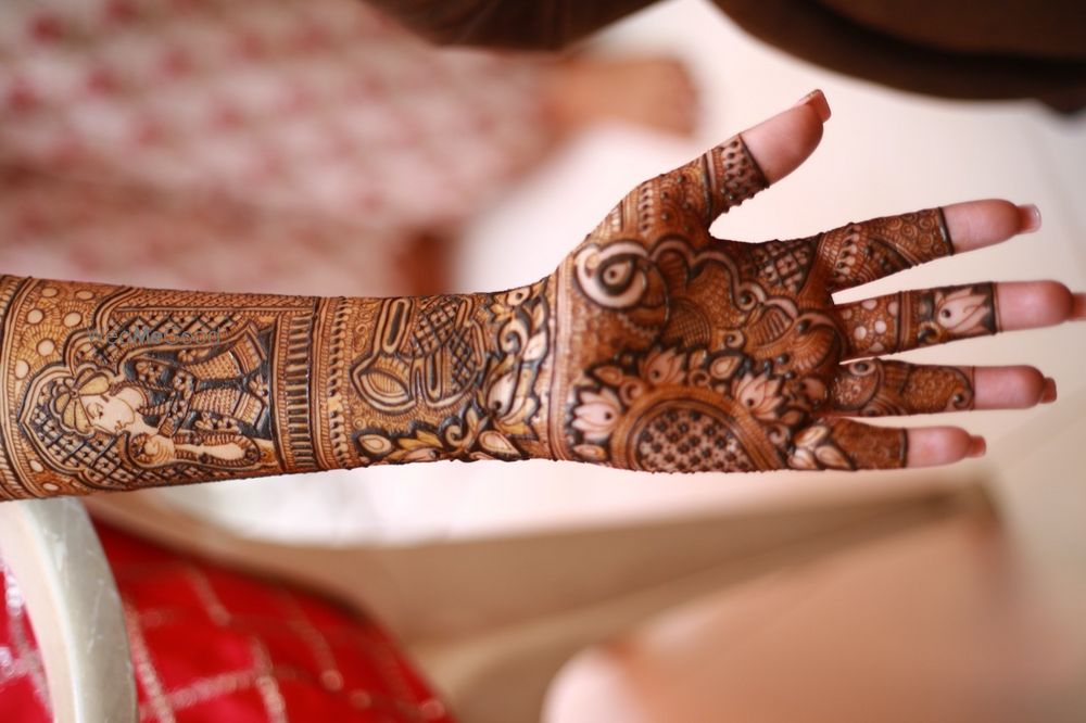 Photo From vruddhi shah - By Aditis Mehendi Art