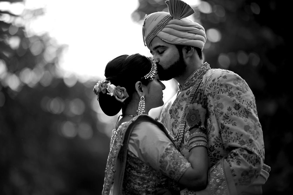 Photo From Soham & Suchi - By The Moment by Foram