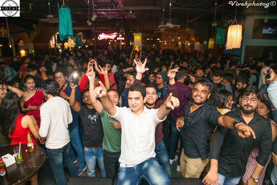 Photo From DJ Vispi Live at Local Gastro Bar, Pune - By DJ Vispi