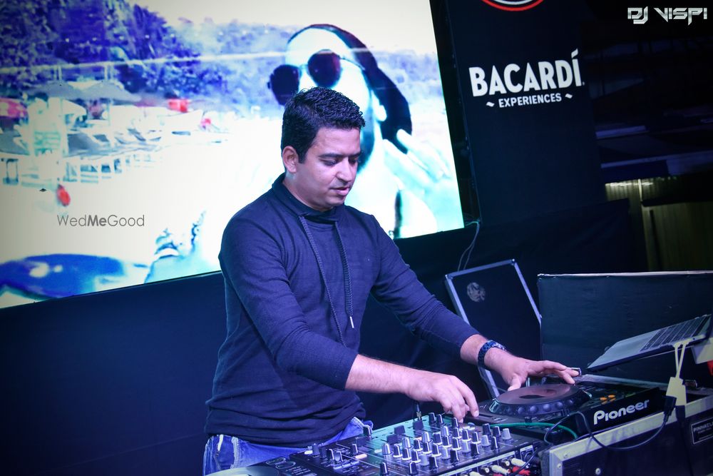 Photo From DJ Vispi Live at INS Shivaji - Navy Ball - By DJ Vispi