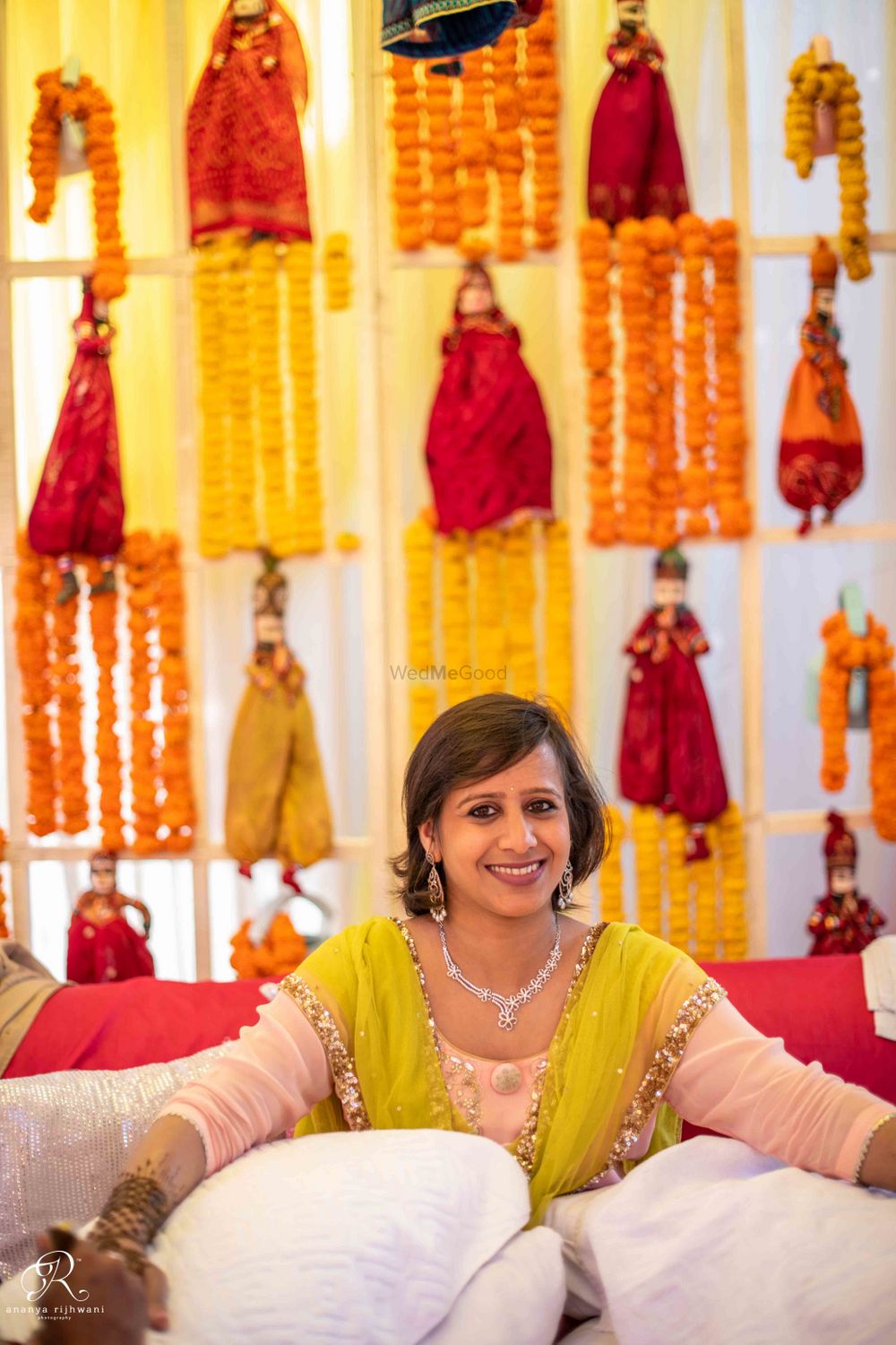 Photo From Deeksha's Mehandi Set - By Weddings by Ananya Rijhwani