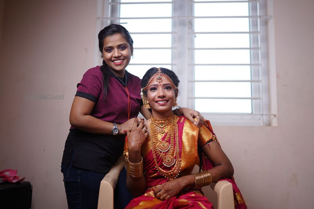 Photo From Bridal Makeup - By Madurai Makeup Maayaa