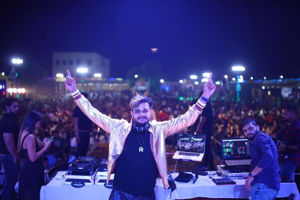 Photo From Clubs/Concerts/College Events - By DJ Ravish