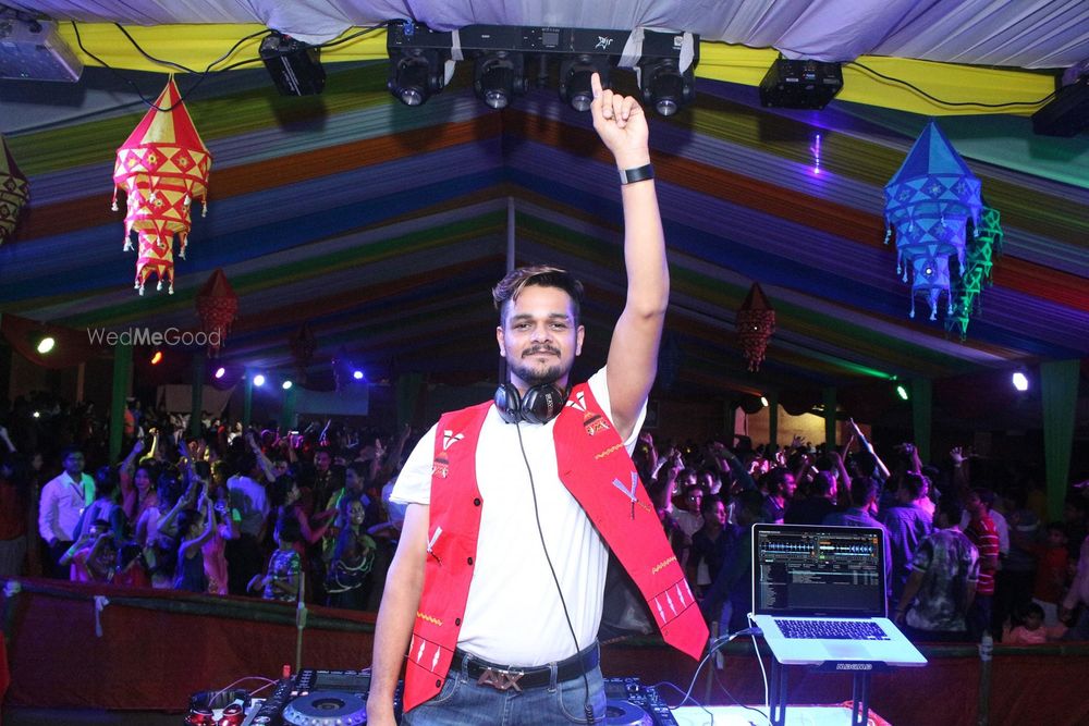 Photo From Clubs/Concerts/College Events - By DJ Ravish