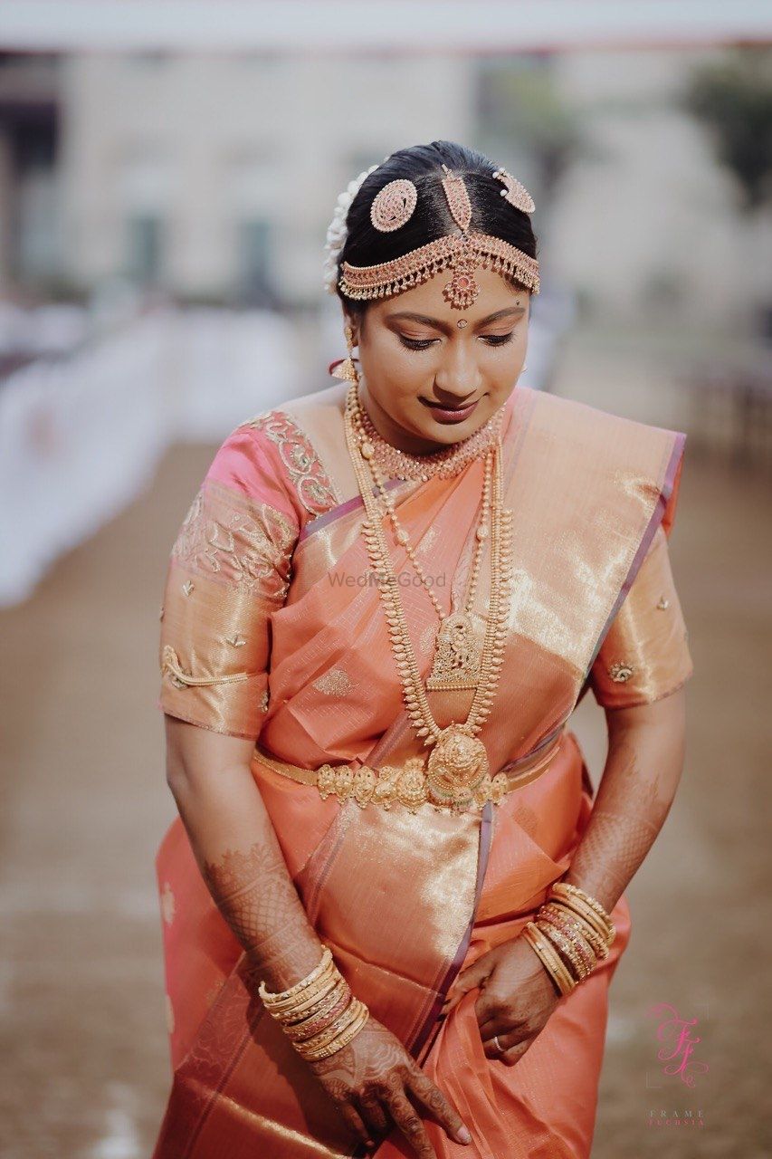 Photo From South Indian NRI Bride Anusha  - By Roopali Talwar Makeup Artist