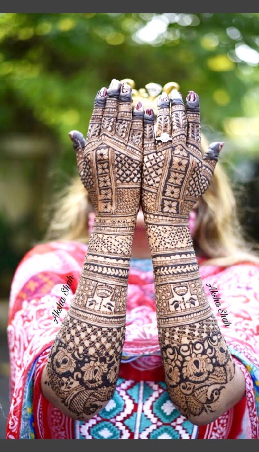 Photo From Bride Sanya Arora  - By Aksha Shah Mehendi Designer