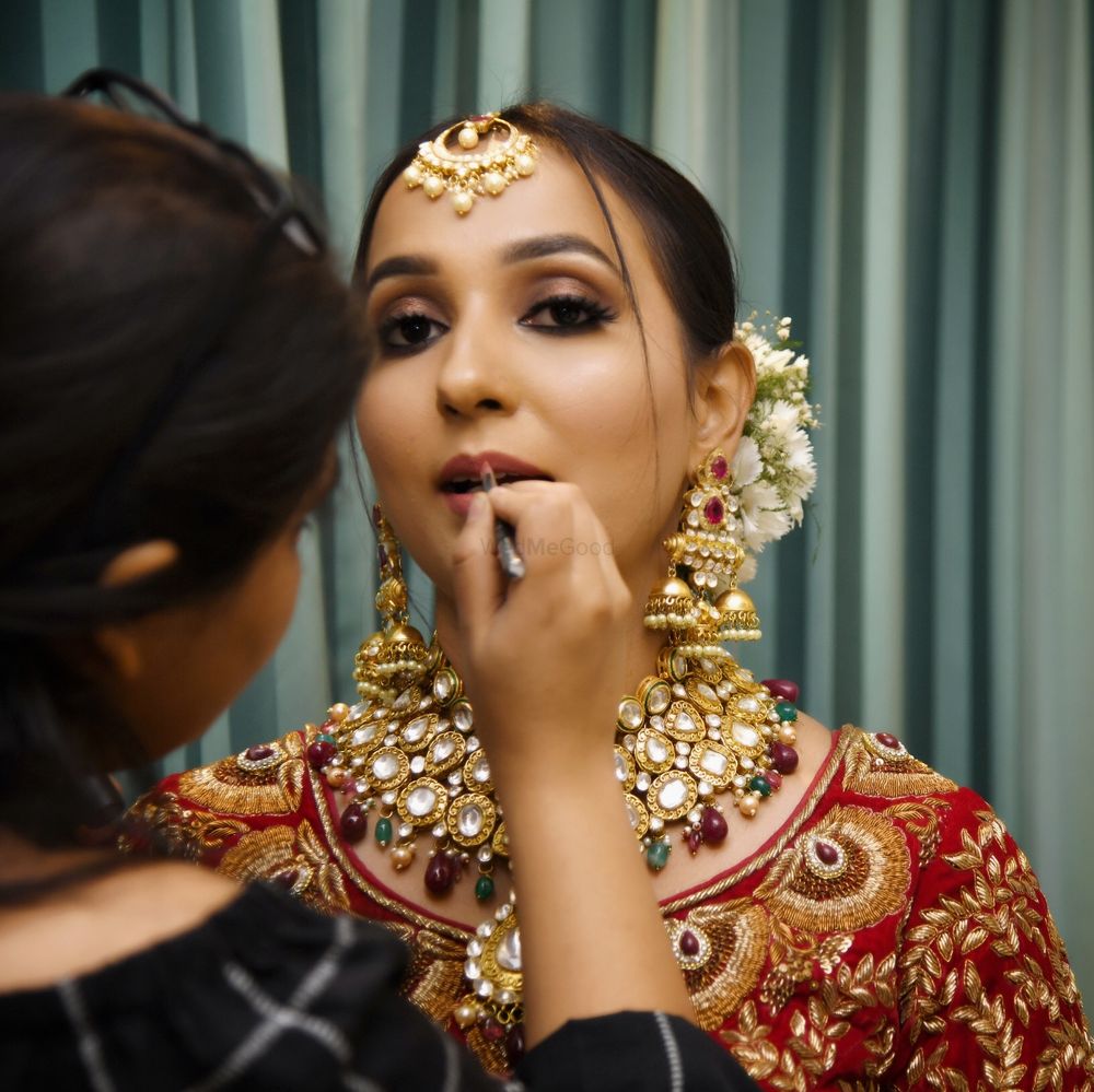 Photo From Vasundhara Dubey - By Palni Bhatia Makeup Artist