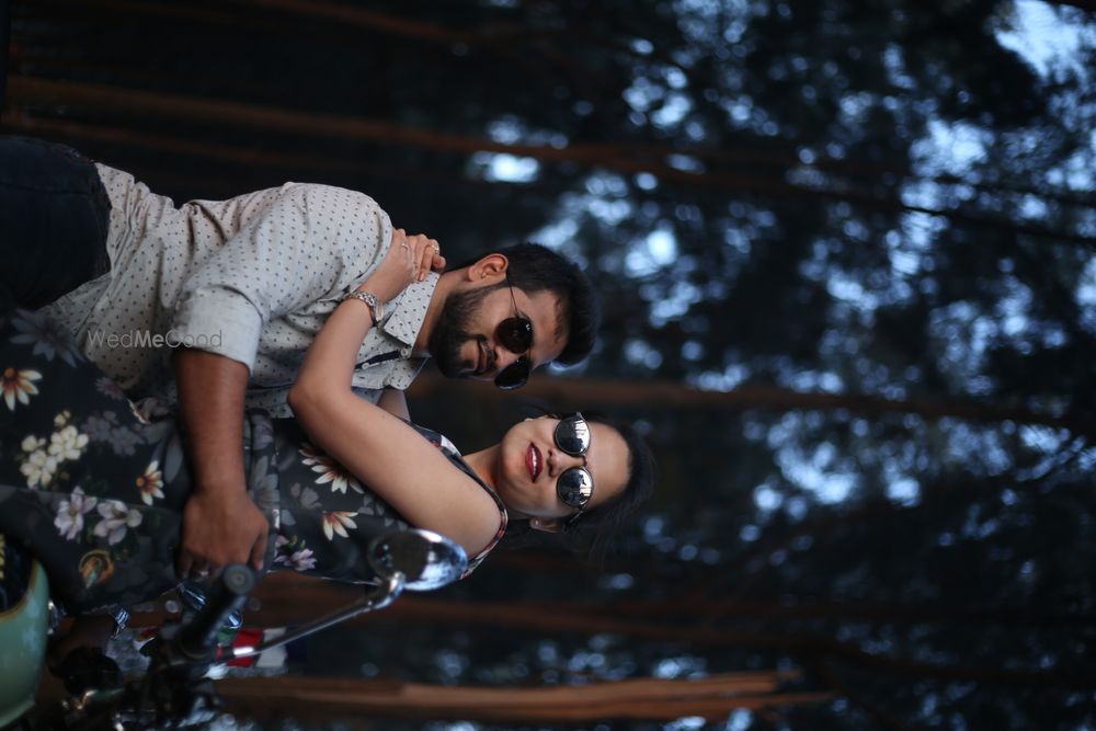 Photo From Pre wedding - Mandar With Shruti  - By Suprit Devlekar Photography