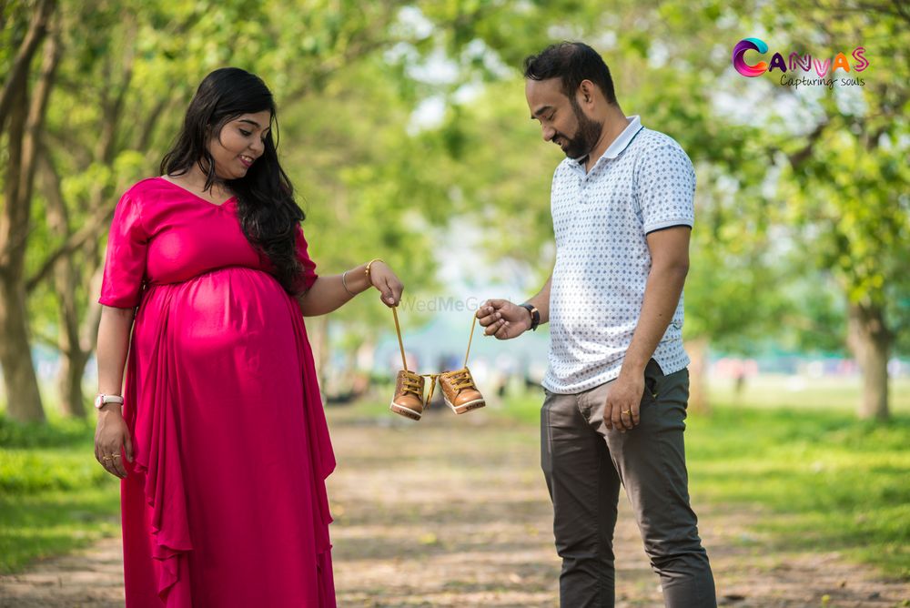 Photo From Maternity Shoot of MOUMITA nd JOY. - By Canvas- Capturing Souls