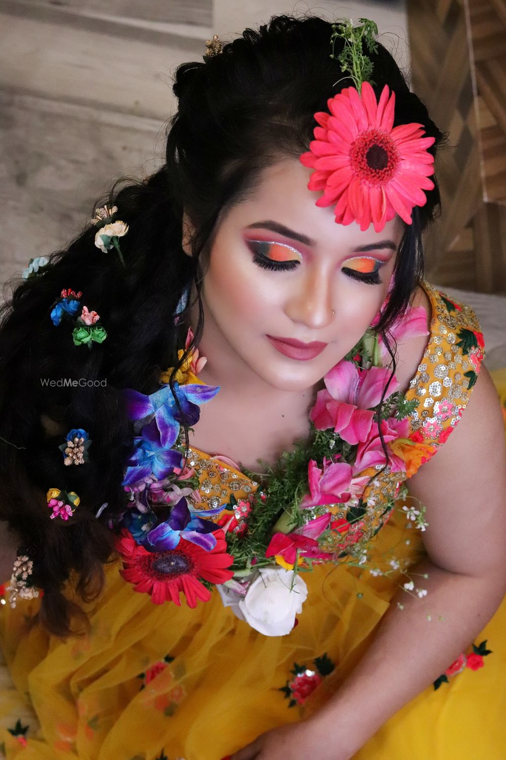 Photo From Haldi/ Mehendi Look - By Meenakshi Makeovers