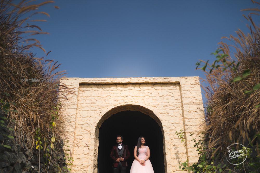 Photo From Akanksha & Amit Pre-Wedding | Sets in the City  - By Dreamcatchers Photography