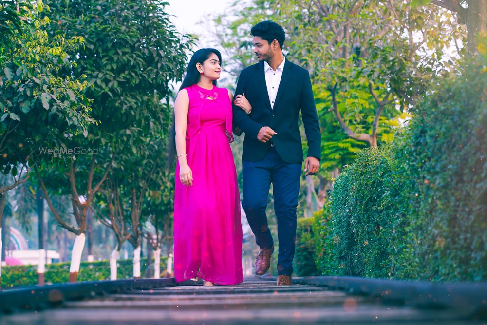 Photo From Ruchita & Nikhil Pre Wedding - By Maestro Photography