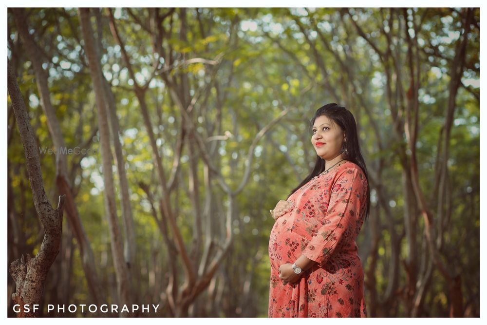 Photo From Maternity Shoot - By GsF Photography