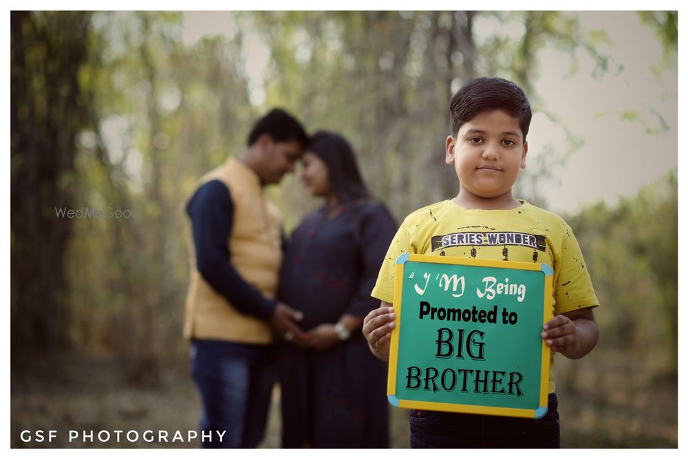 Photo From Maternity Shoot - By GsF Photography