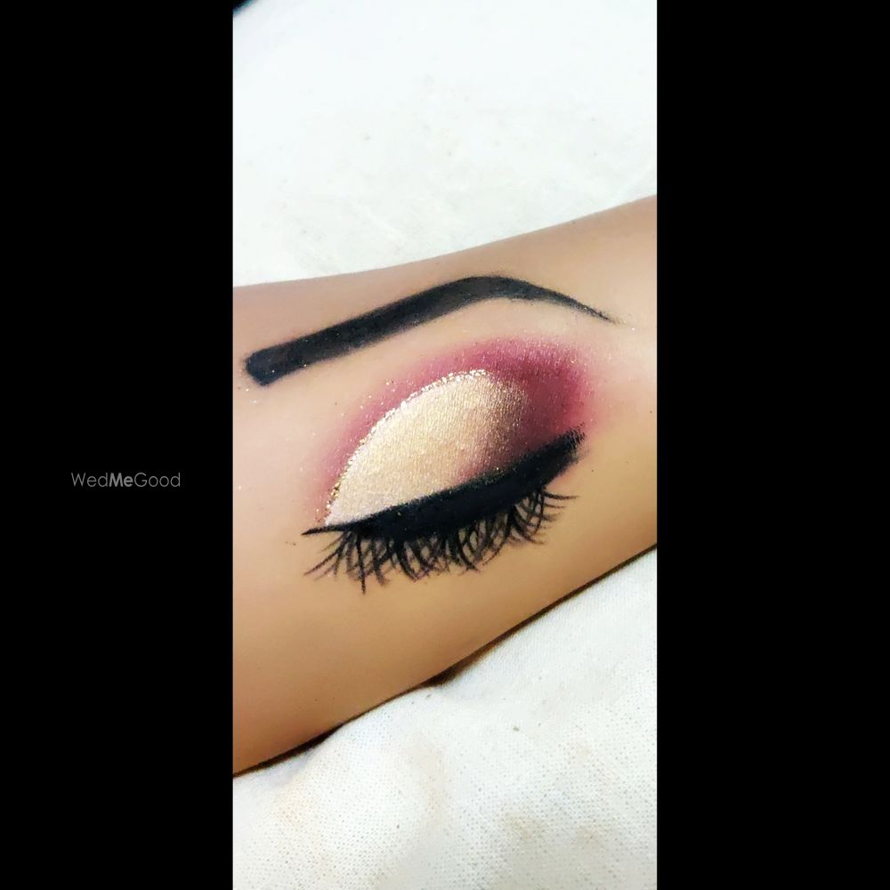 Photo From Hand Art Eye makeup - By Bridal Makeup Artist Jhanvi Mehta