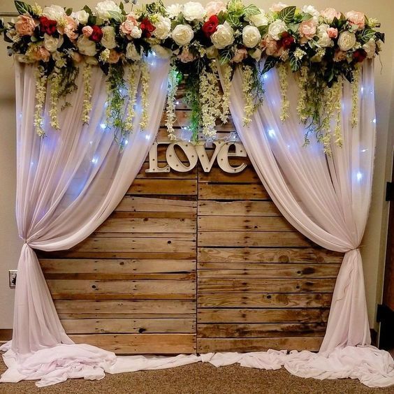 Photo From photo booth decor - By Momentz Wedding Planner