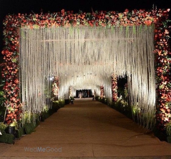 Photo From walk way or path way for wedding decor - By Momentz Wedding Planner