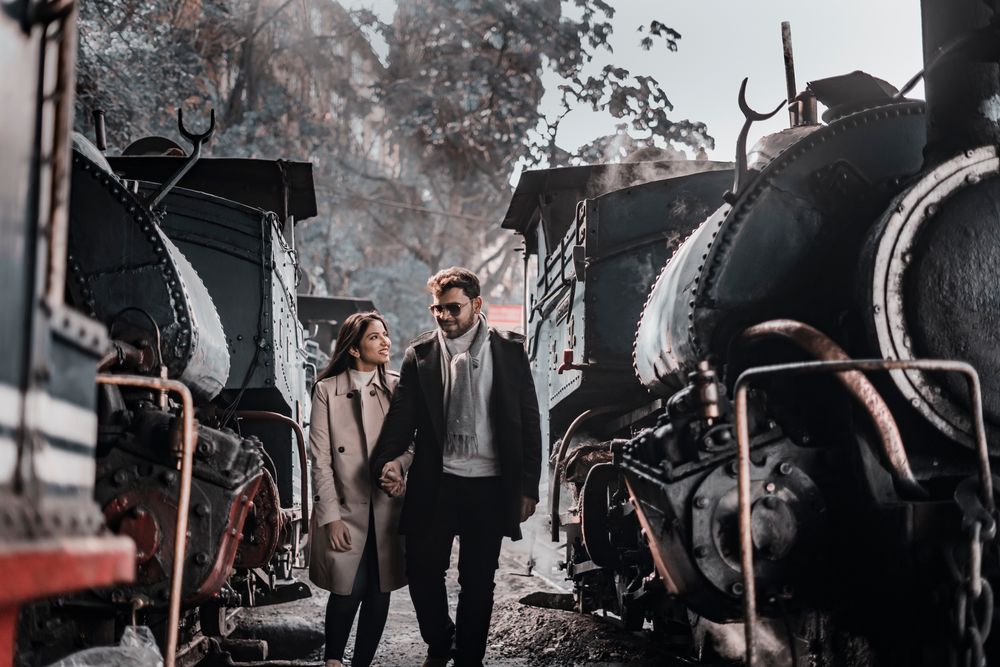 Photo of vintage train pre wedding shoot