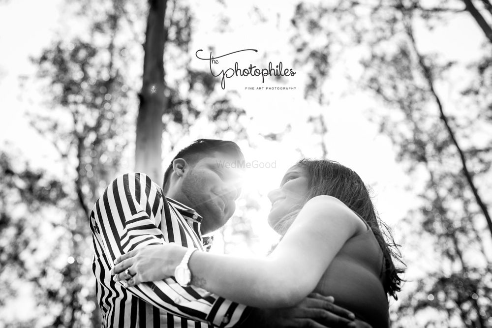 Photo From V+K Pre Wedding Shoot - By The Photophiles