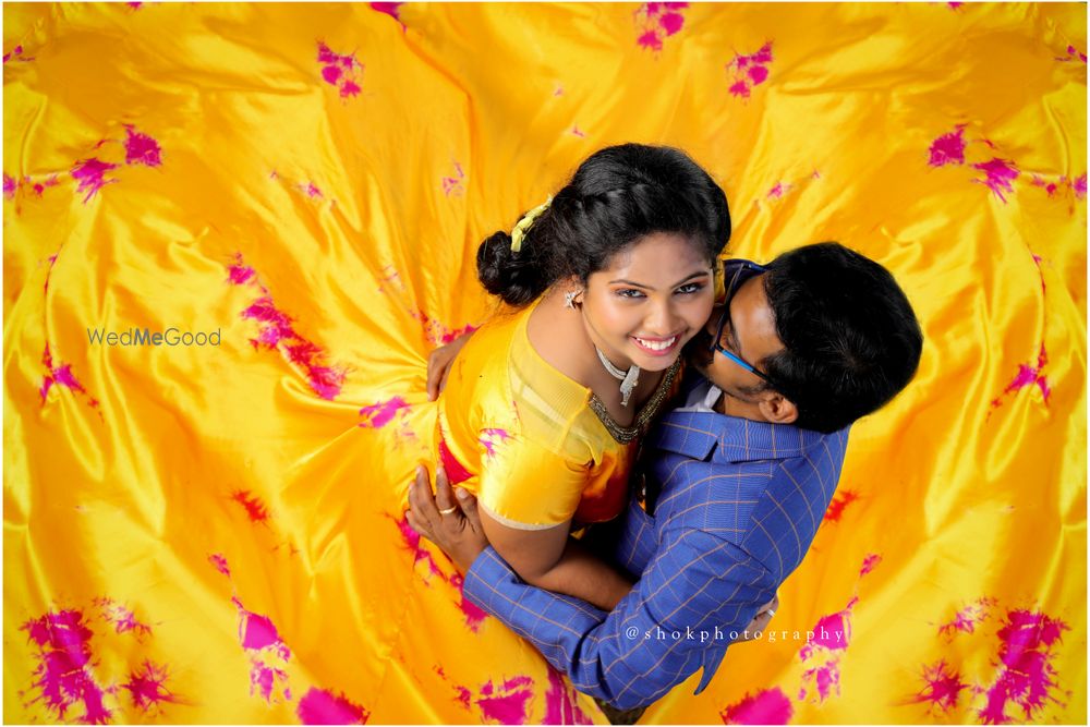 Photo From couples potrait's - By Studiotic Studioz