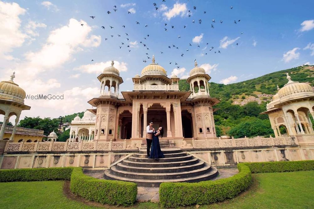 Photo From Manish & Bharti prewedding Memories - By The Wedding Tasveer