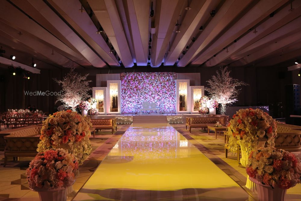 Photo From Yuktee & Mayoor - By FNP Floral Touch Dubai