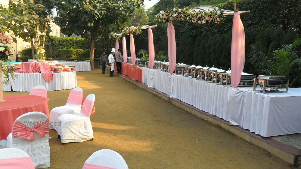 Photo From Peach & White Theme - By Vivah Luxury Weddings