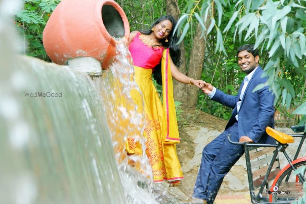 Photo From Pre wedding photoshoot - By Vijay Video's