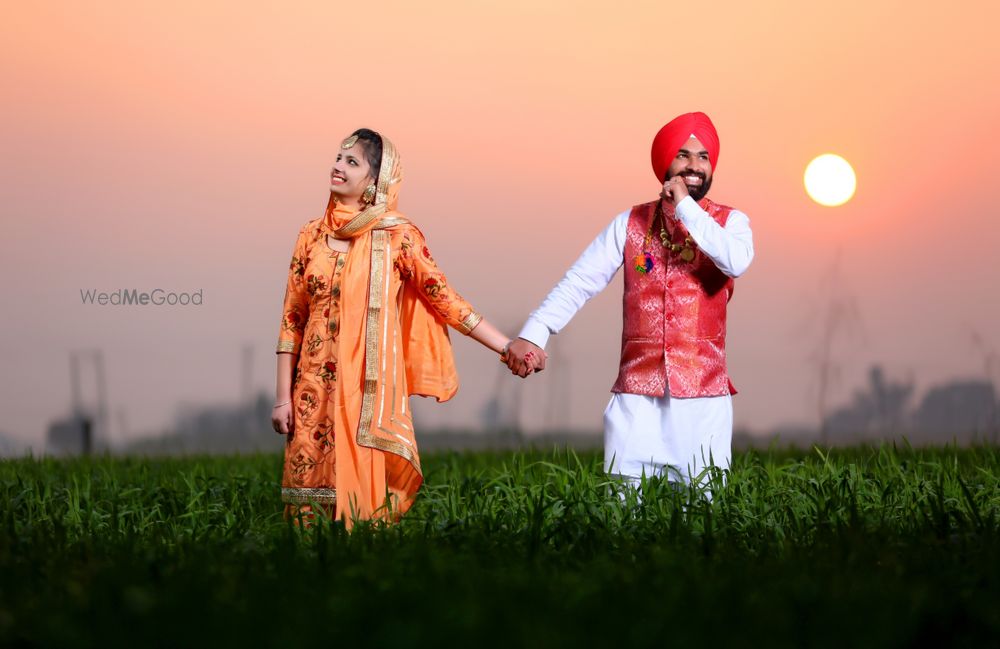 Photo From Harpreet With Summet Prewedding  - By Vj Singh Photography