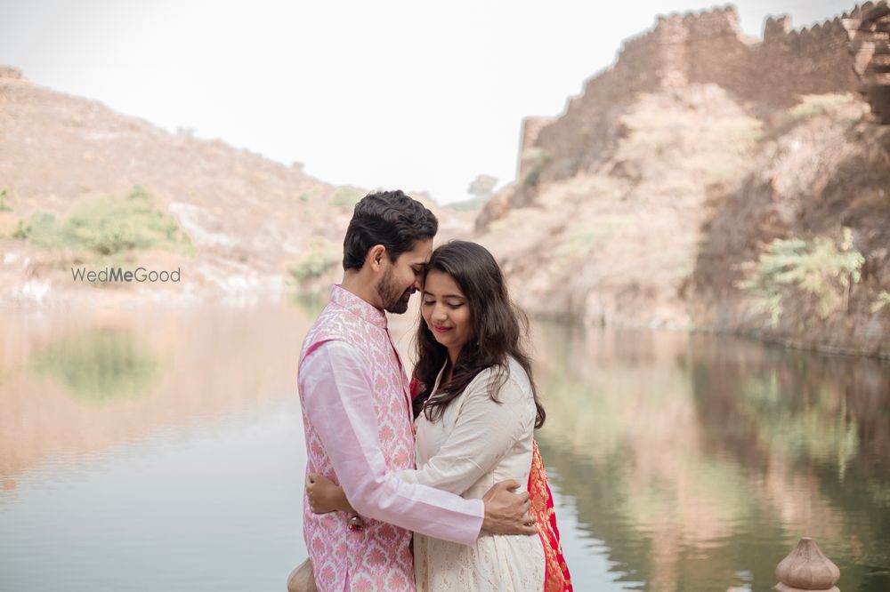 Photo From Pre wedding (From This Day Forward) - By AR Moment Clicker