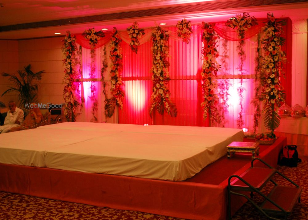 Photo From Indoor Stages - By Vivah Luxury Weddings