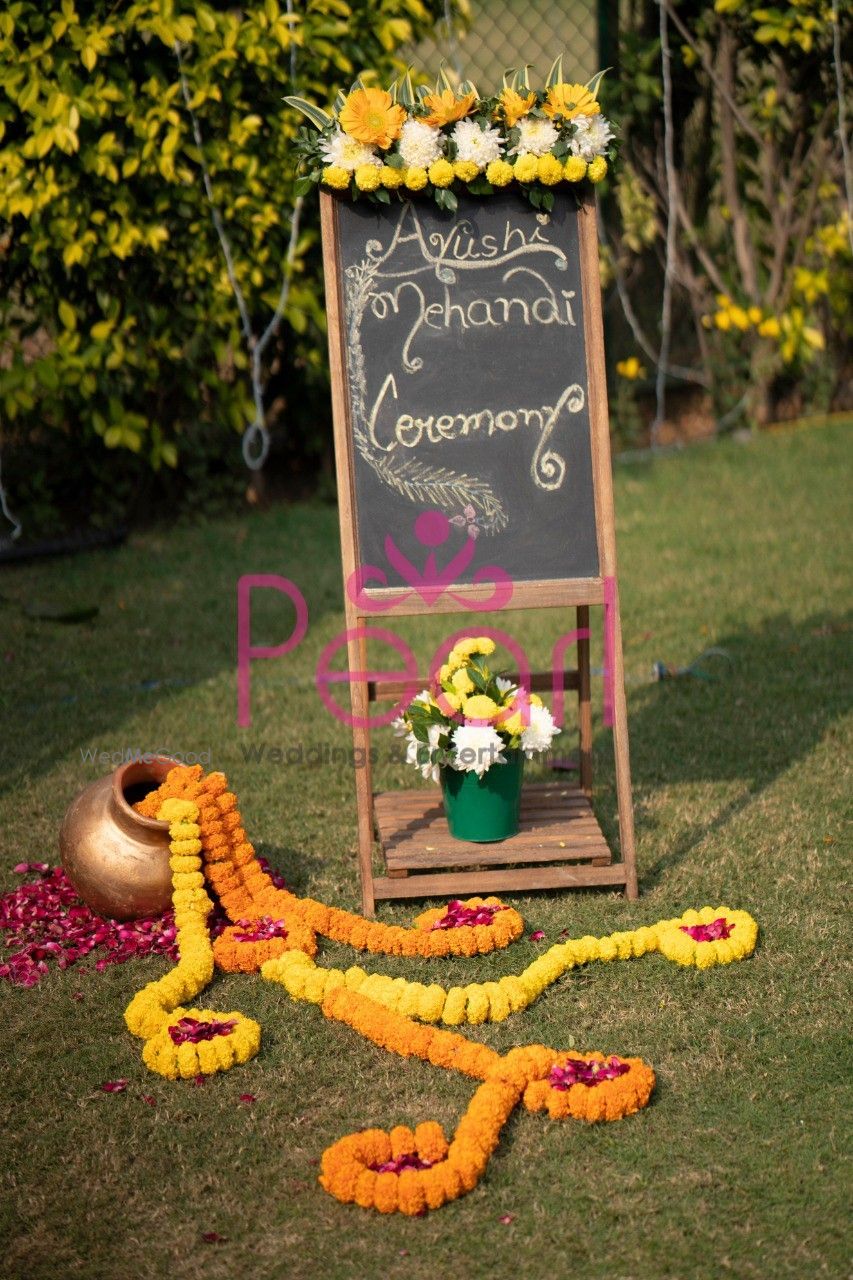 Photo From Ayushi Mehendi  - By Pearl Weddings and Entertainment