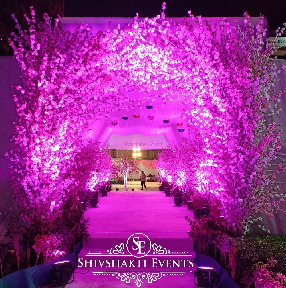 Photo From Wedding Entrance and pathway - By Shivshakti Event's