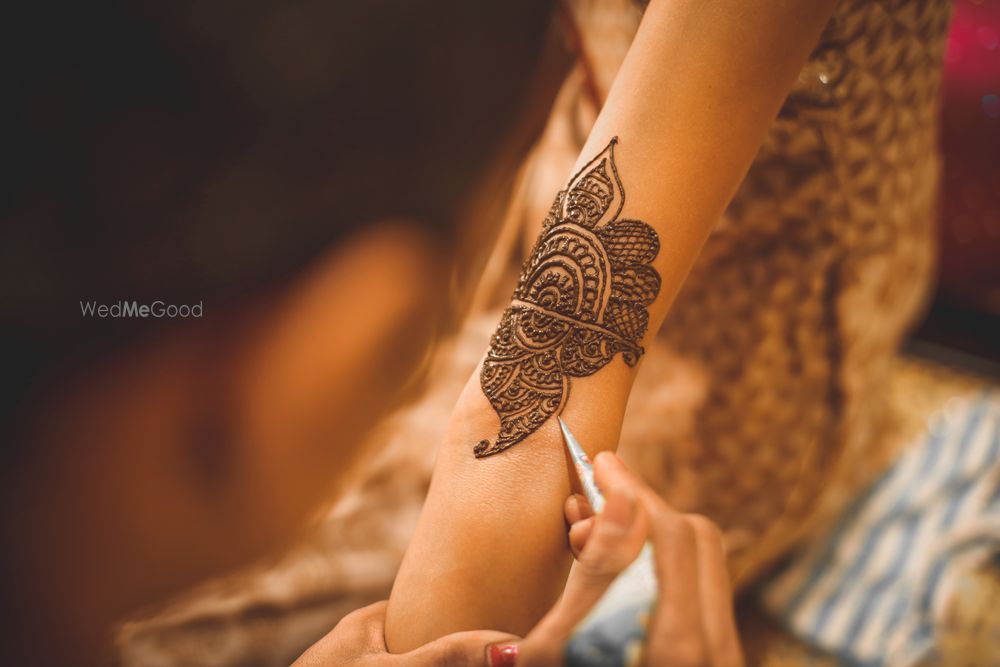 Photo From Priyanka ki Mehandi - By D Fotos