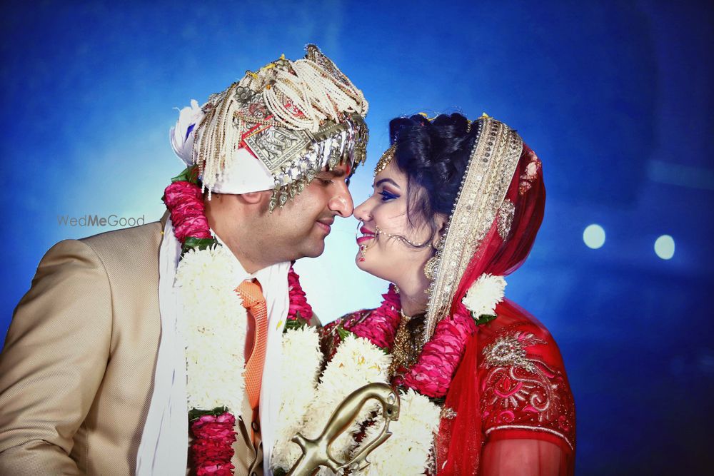 Photo From Wedding Couple Photos - By Kartik Photography