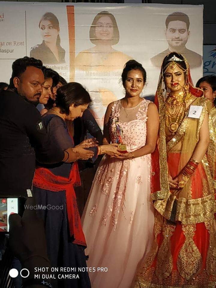 Photo From Winner of Best makeup artist Chhattisgarh award - By Sunainee's Makeovers