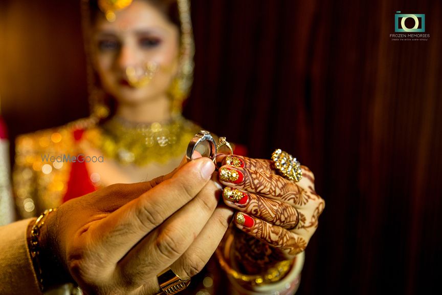 Photo From Mitesh & Vibha - Wedding in Novotel, Mumbai - By Frozen Memories