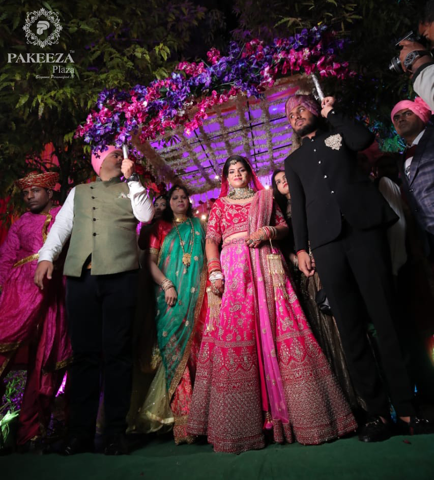 Photo From Meghna's ravishing bridal look. - By Pakeeza Plaza
