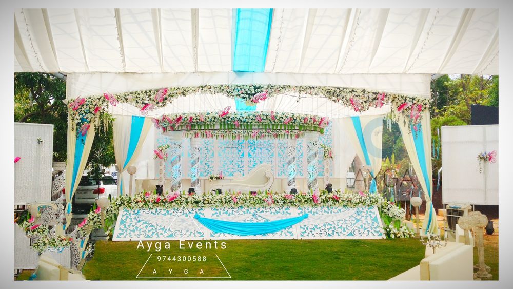 Photo From Vertical Flower Garden Wedding Design theme Decor - By Ayga Events