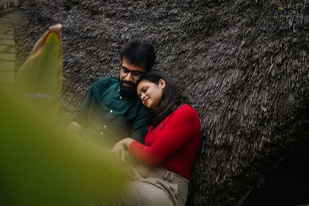 Photo From Ishaa & Sahil Pre-wedding - By Sweet Pickle Pictures