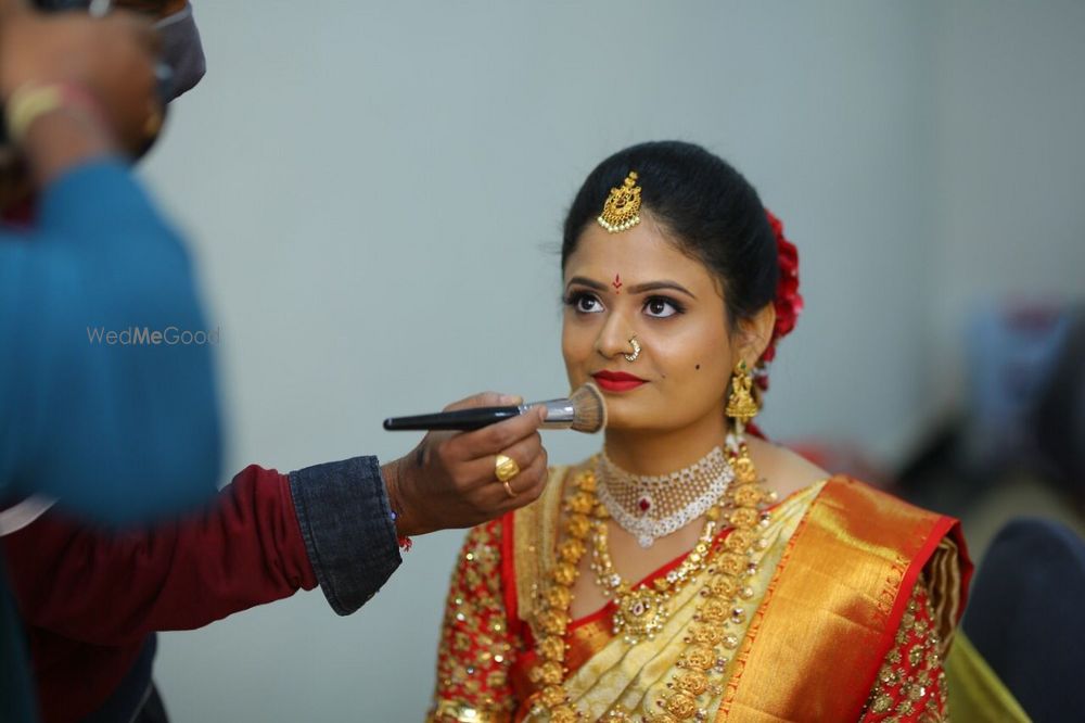 Photo From Working Still - By Umapathi Bridal Makeover