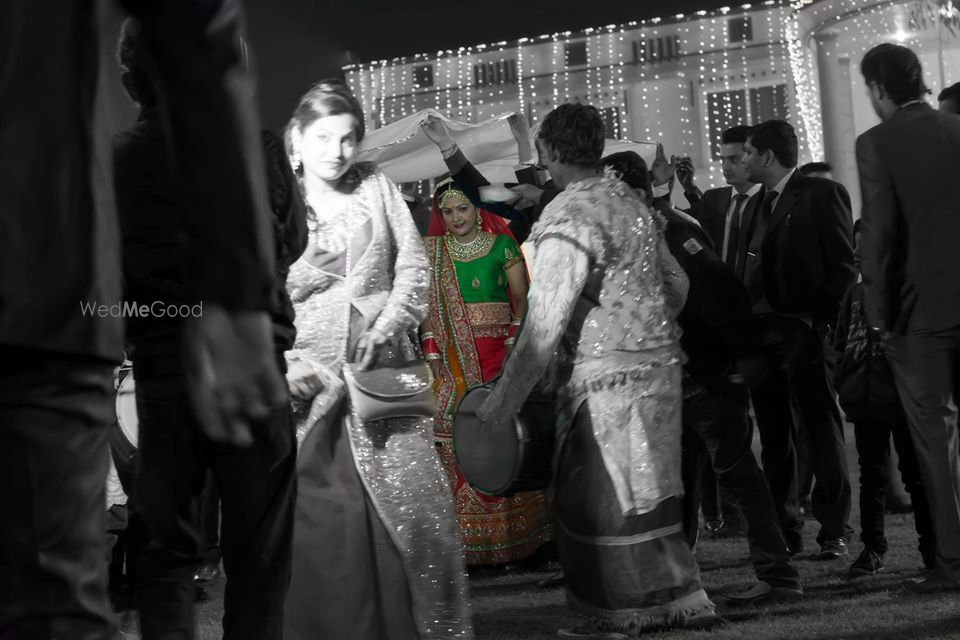 Photo From Vivek & Saloni - By DK's Photography