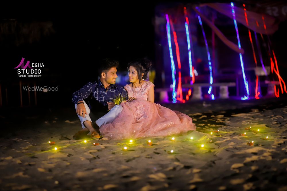 Photo From Pre-Wedding PhotoShoot - By Megha Studio