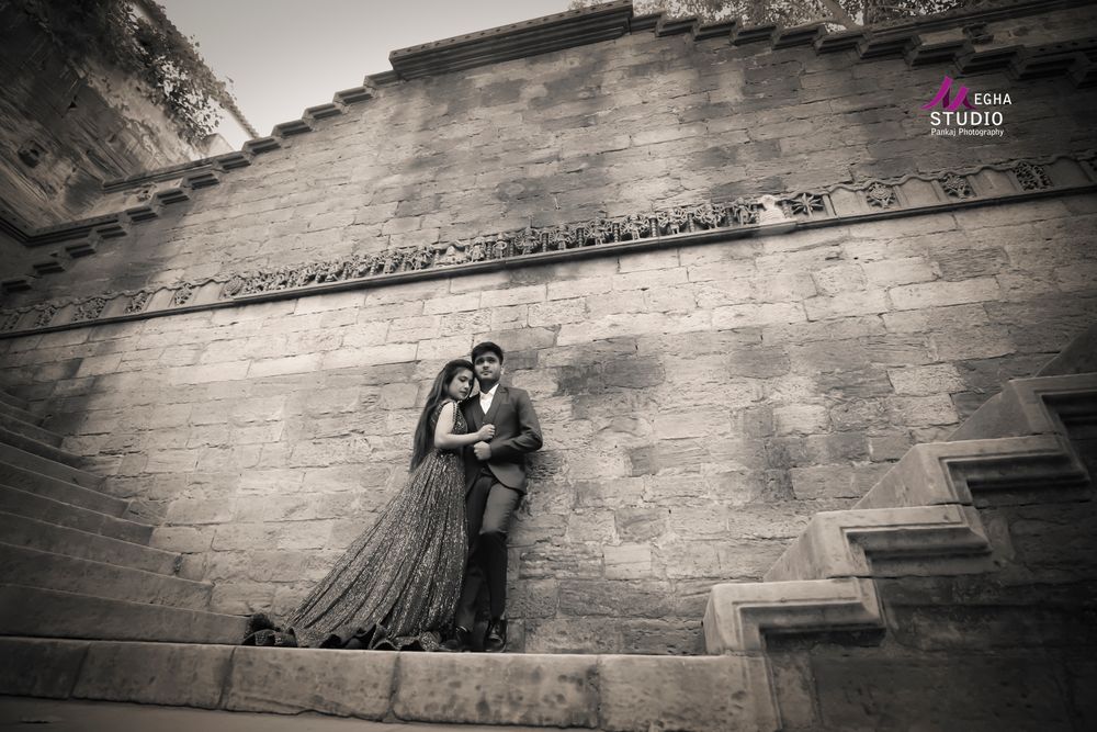 Photo From Pre-Wedding PhotoShoot - By Megha Studio