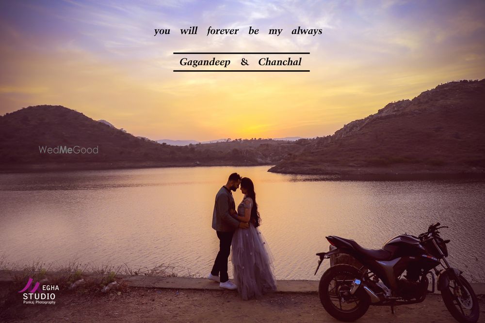 Photo From Gagan + Chanchal  Pre-wedding Phots - By Megha Studio